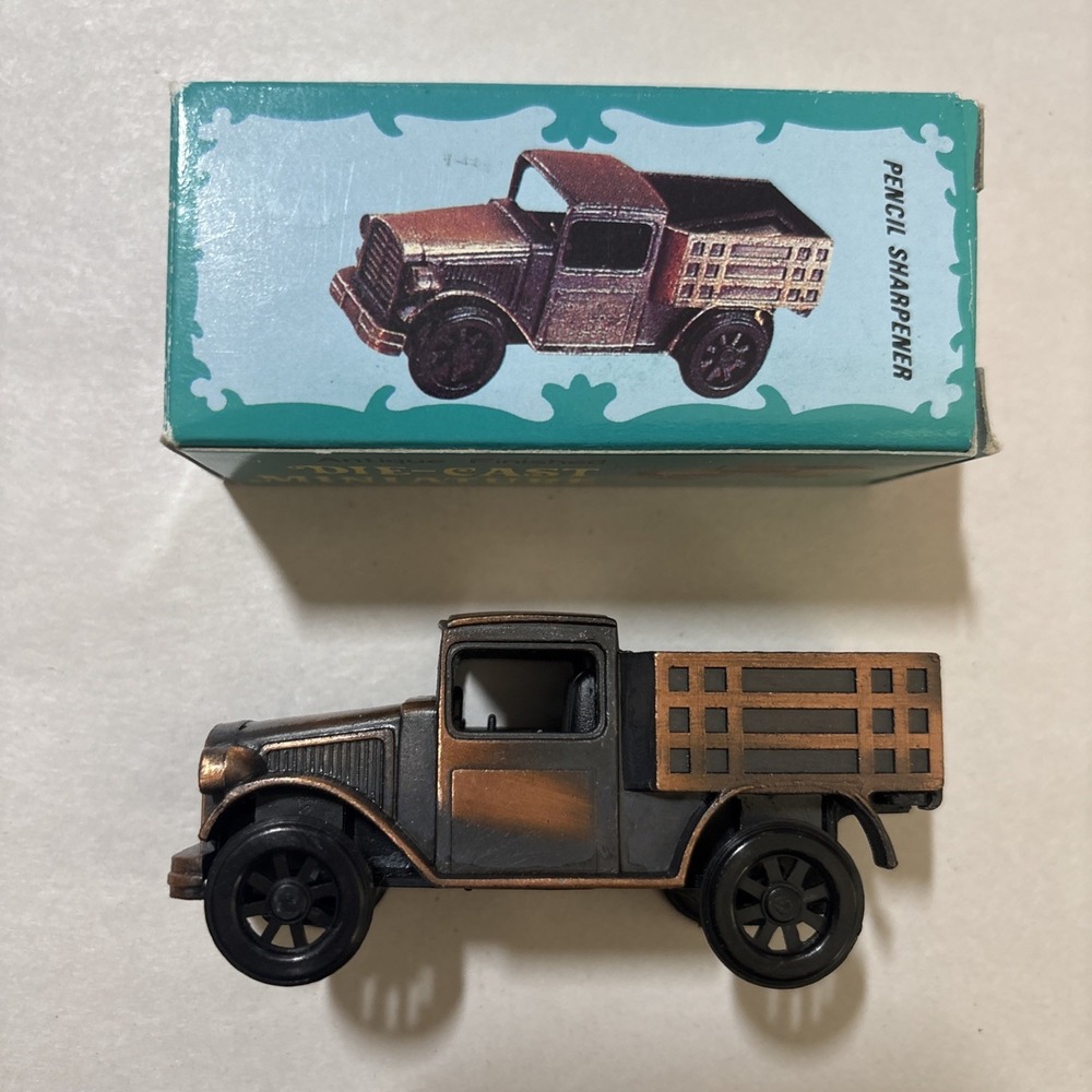 Bronze Die-Cast Classic Truck Collectible Pencil Sharpener/w Box EUC - Picture 1 of 6